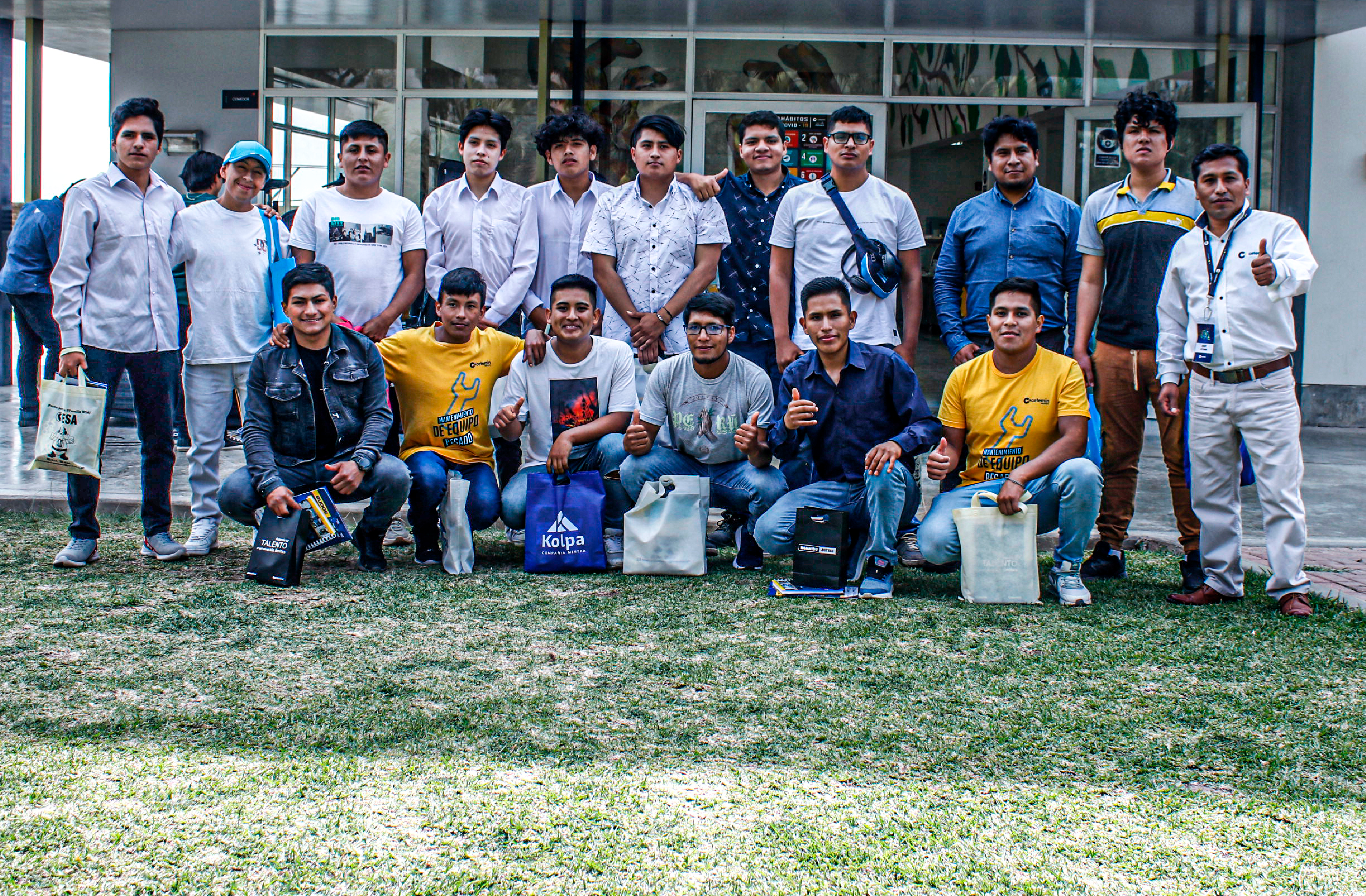 1°  Feria laboral presencial en Cetemin post pandemia