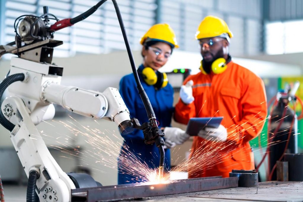 Automatización robótica en minería e industria