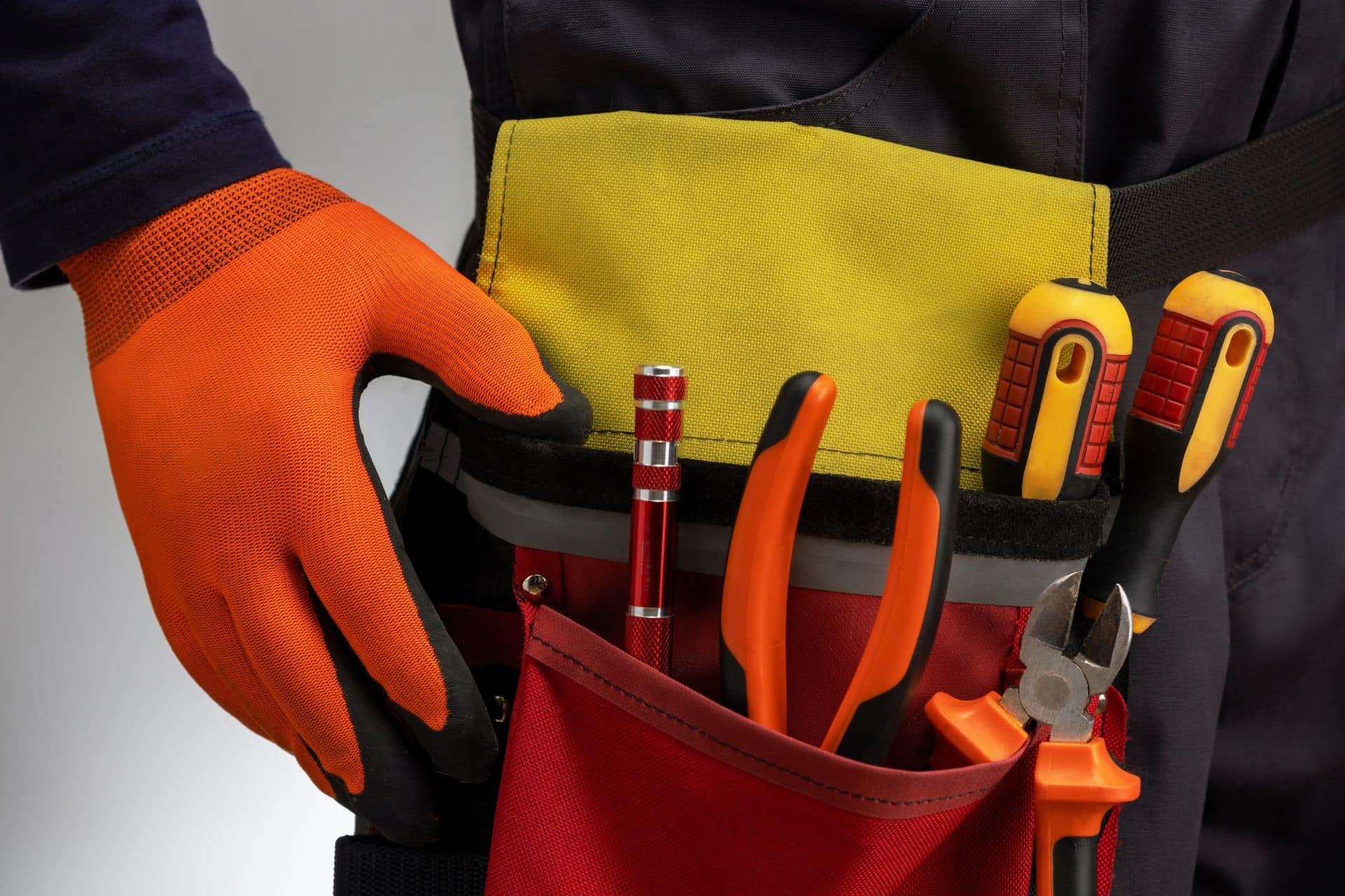 Herramientas para electricista: guía completa sobre el equipamiento esencial y seguro